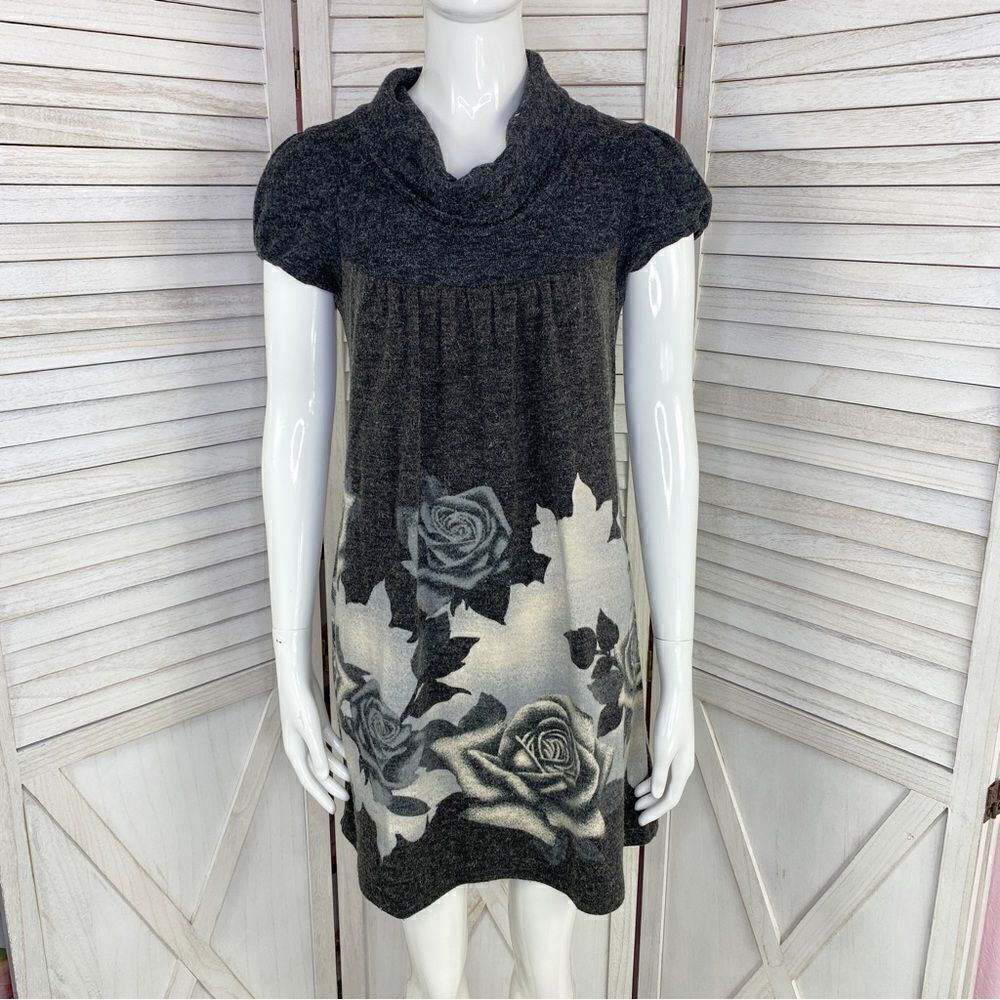 One‎ Clothing Floral Cowl Neck Sweater Mini Dress Gray Cream Juniors Medium
